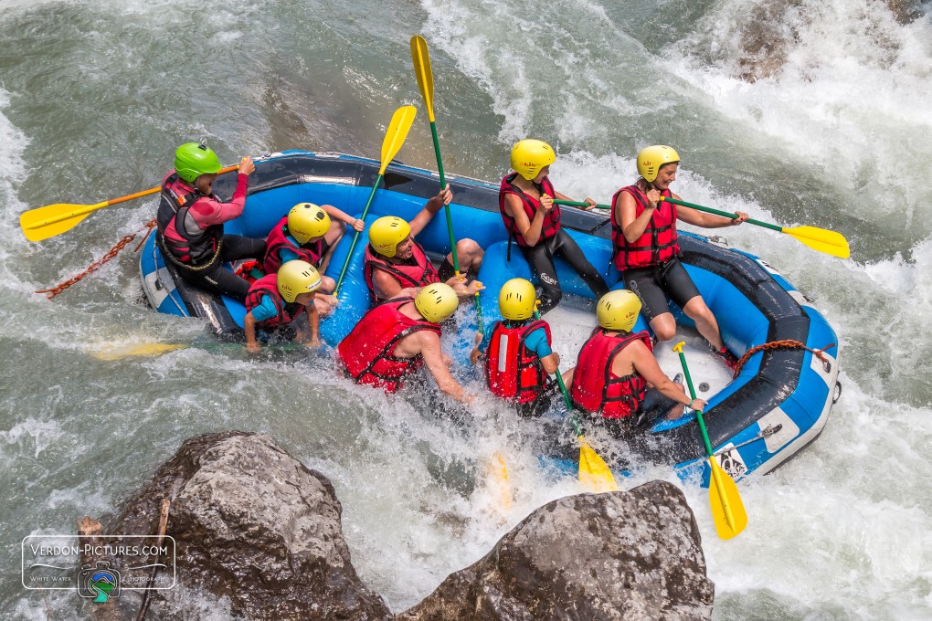 Rafting, cayoning et escalade