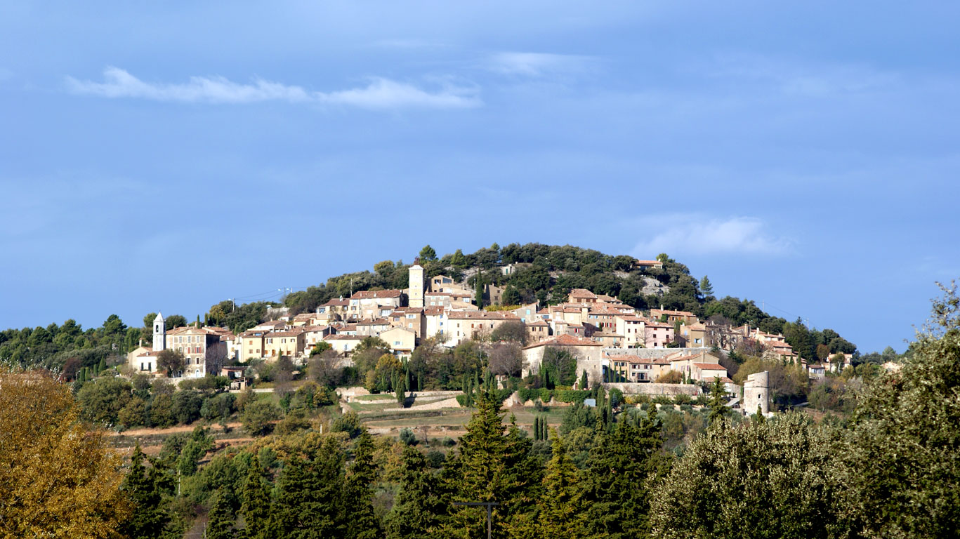 Moissac-Bellevue: à 600 m